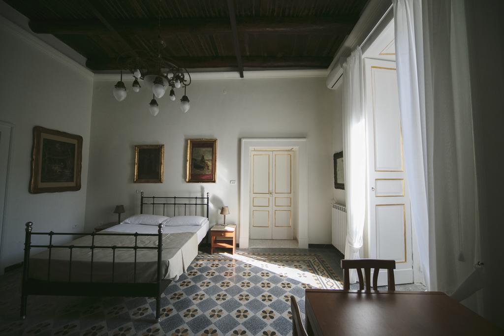 Area Angioina Suites Napoli Dış mekan fotoğraf
