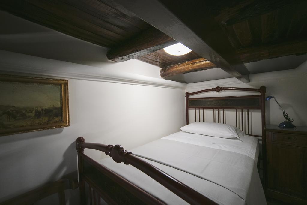 Area Angioina Suites Napoli Dış mekan fotoğraf