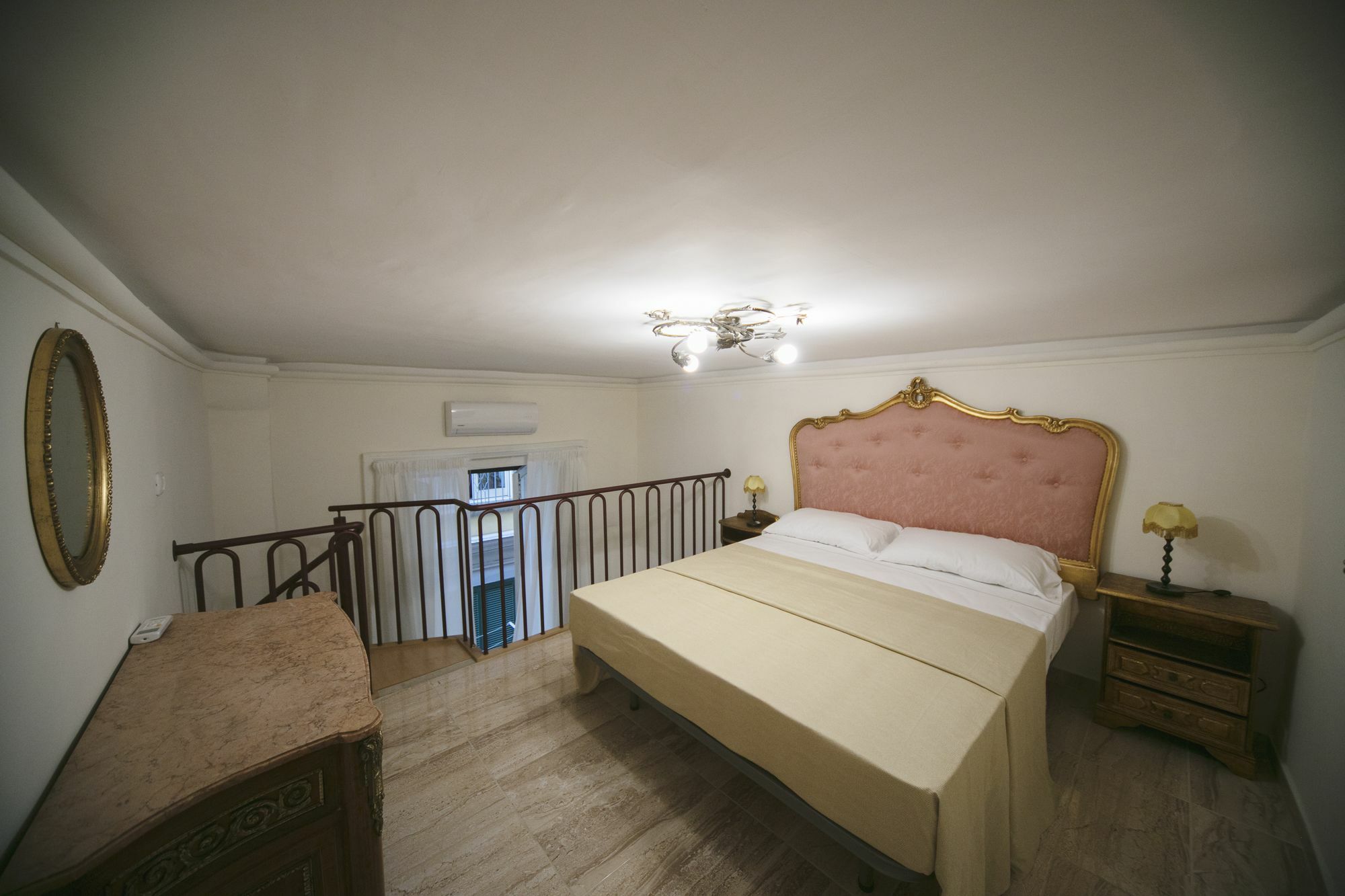 Area Angioina Suites Napoli Dış mekan fotoğraf